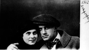 Vladimir_mayakovsky_and_lilya_brik